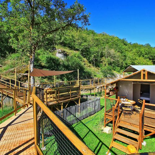 camping perigord vacances cabane petite lodge pichona 1